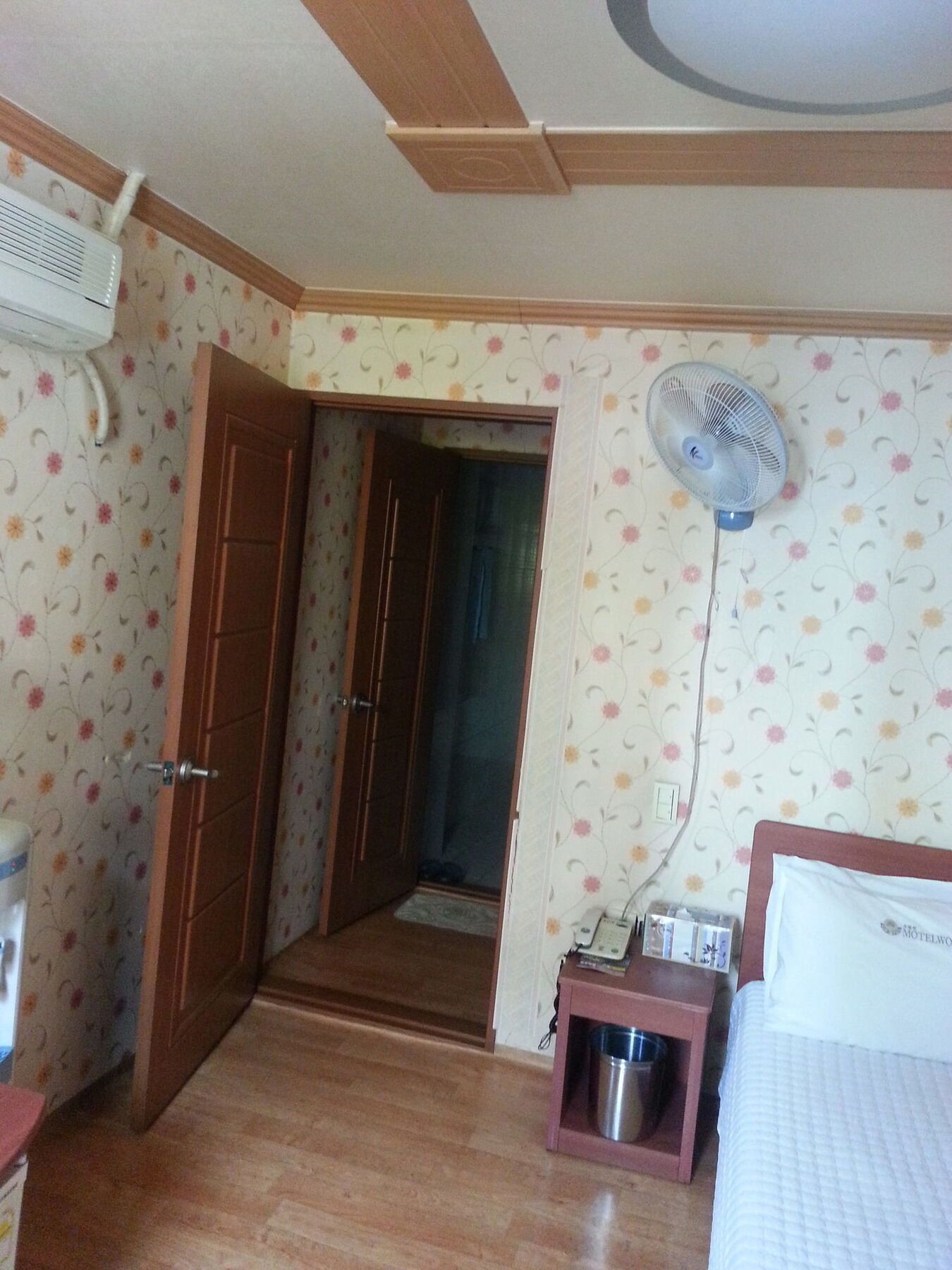 Nampo One Motel ปูซาน ภายนอก รูปภาพ